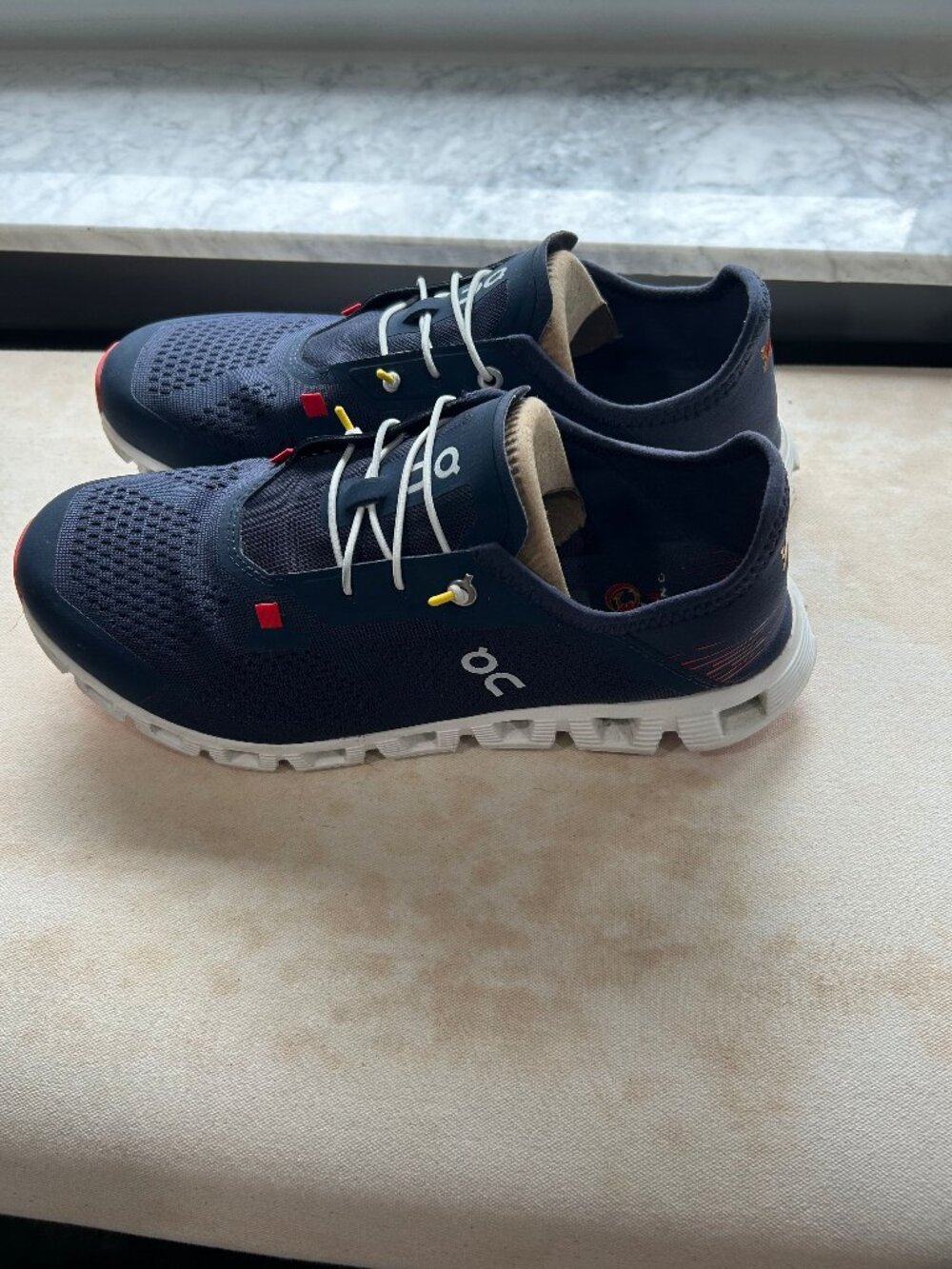 Men's On Cloud Coast Alinghi Red Bull Racing Sneakers - Navy/Red - Size 9